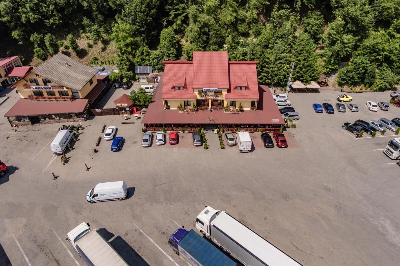 Pensiune Restaurant Route60 Ciucea Экстерьер фото